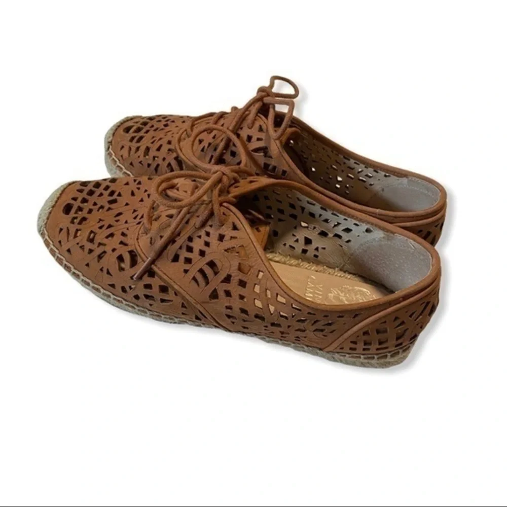 Vince Camuto Dinah lace up espadrilles siz…